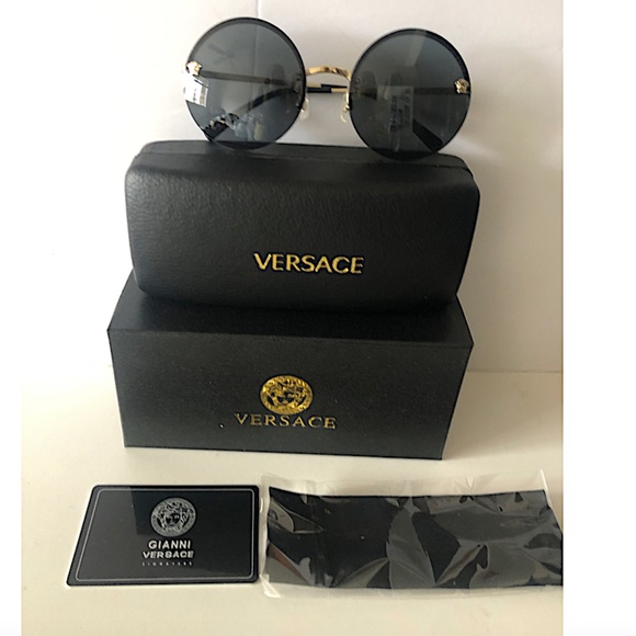 Versace Women\'s Brown Round Medusa Sunglasses main image 6